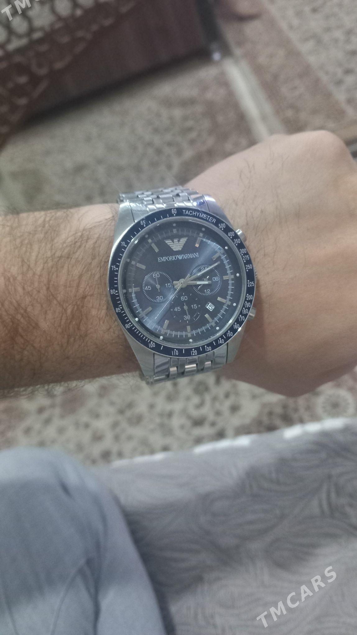 Original Armani sagat - 15-nji tapgyr - img 1