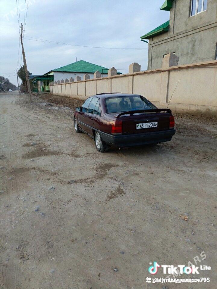 Opel Omega 1990 - 40 000 TMT - Daşoguz - img 1