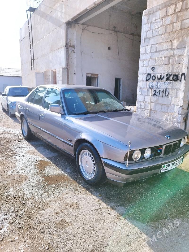 BMW 525 1989 - 50 000 TMT - Балканабат - img 1