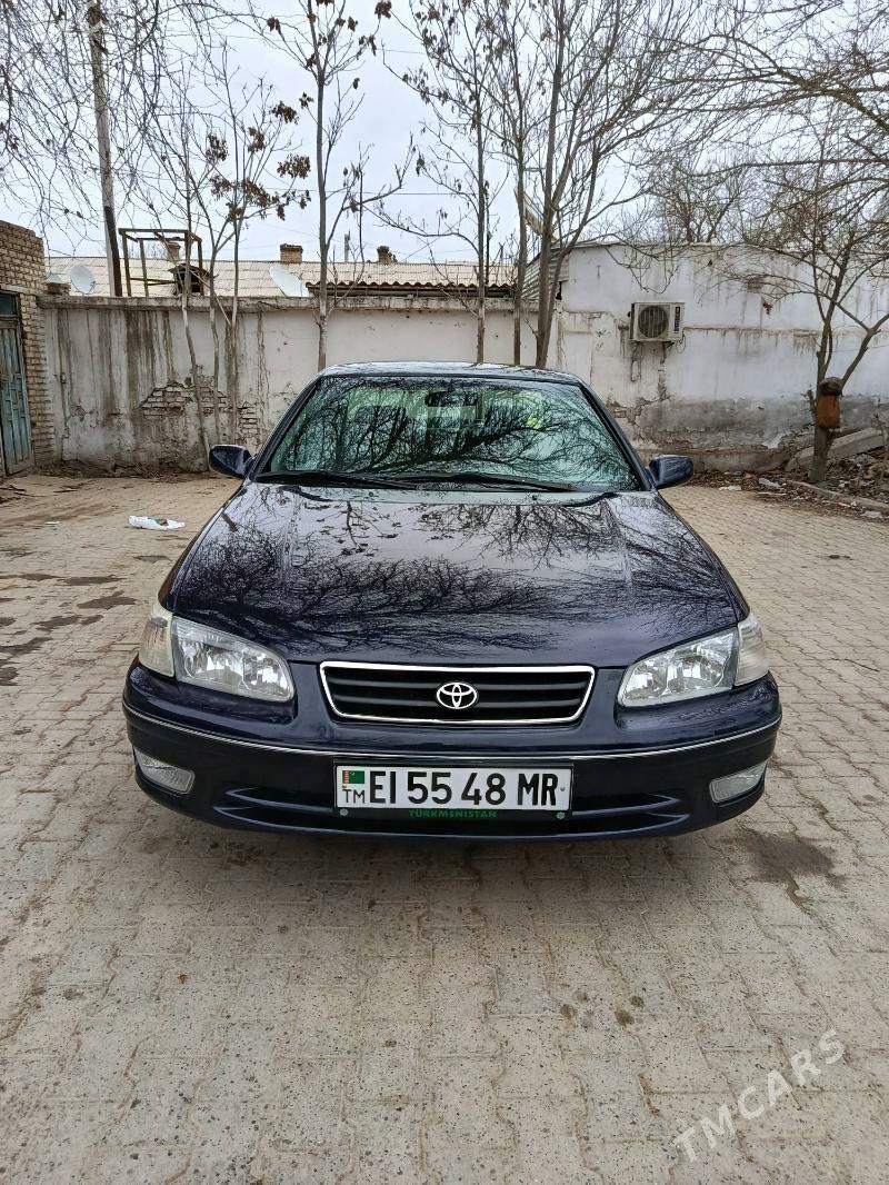 Toyota Camry 1998 - 135 000 TMT - Байрамали - img 1