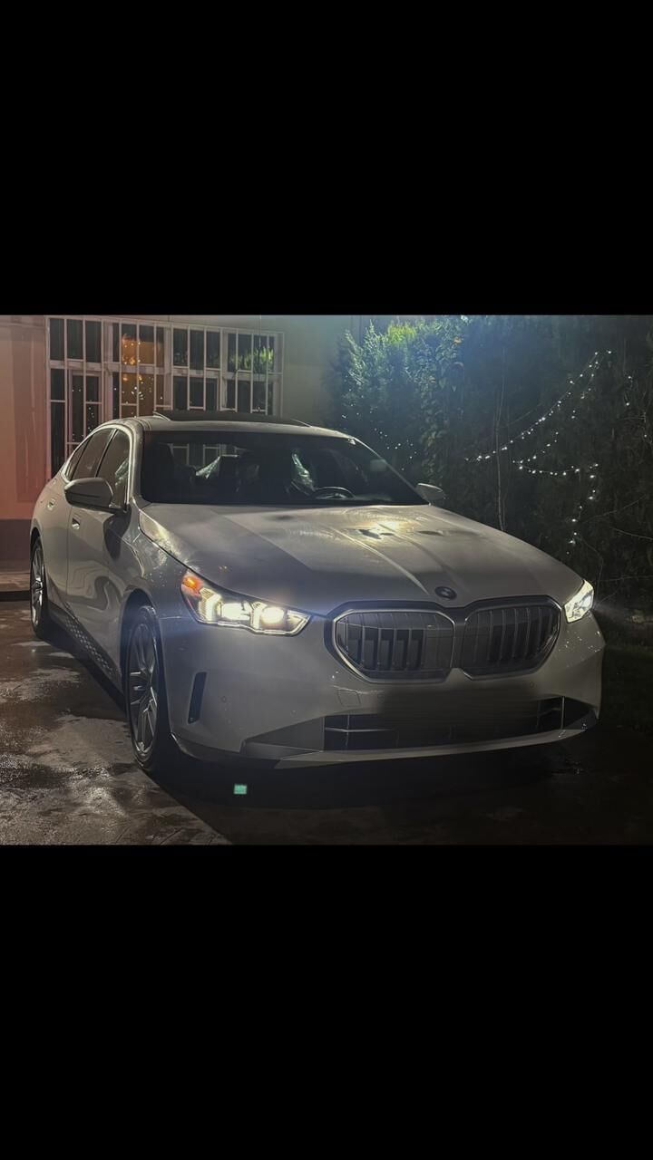BMW 530 2024 - 1 100 000 TMT - Aşgabat - img 1