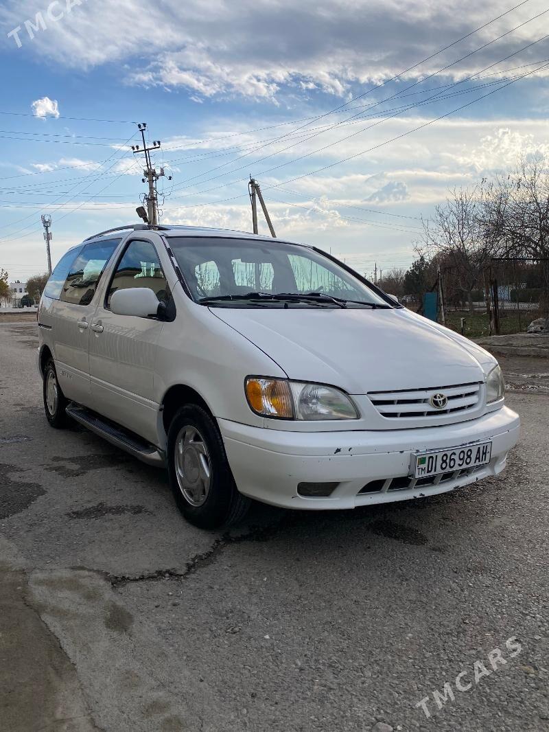 Toyota Sienna 2002 - 170 000 TMT - Ашхабад - img 1