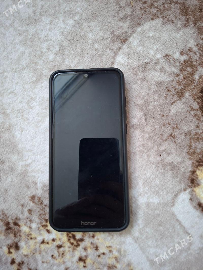 honor 8A - Туркменбаши - img 1