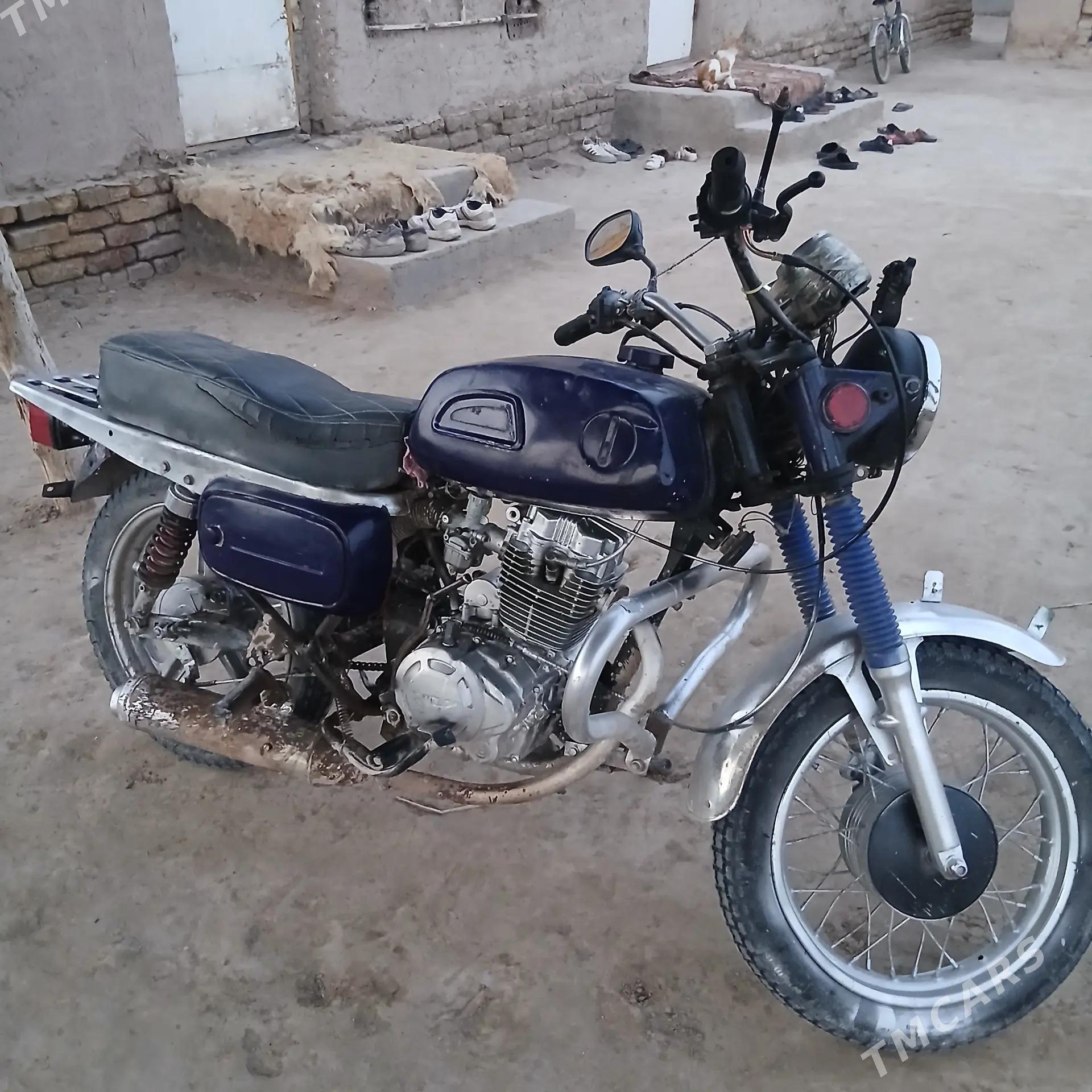 Fekon FK150-8G 1980 - 8 000 TMT - Саят - img 1