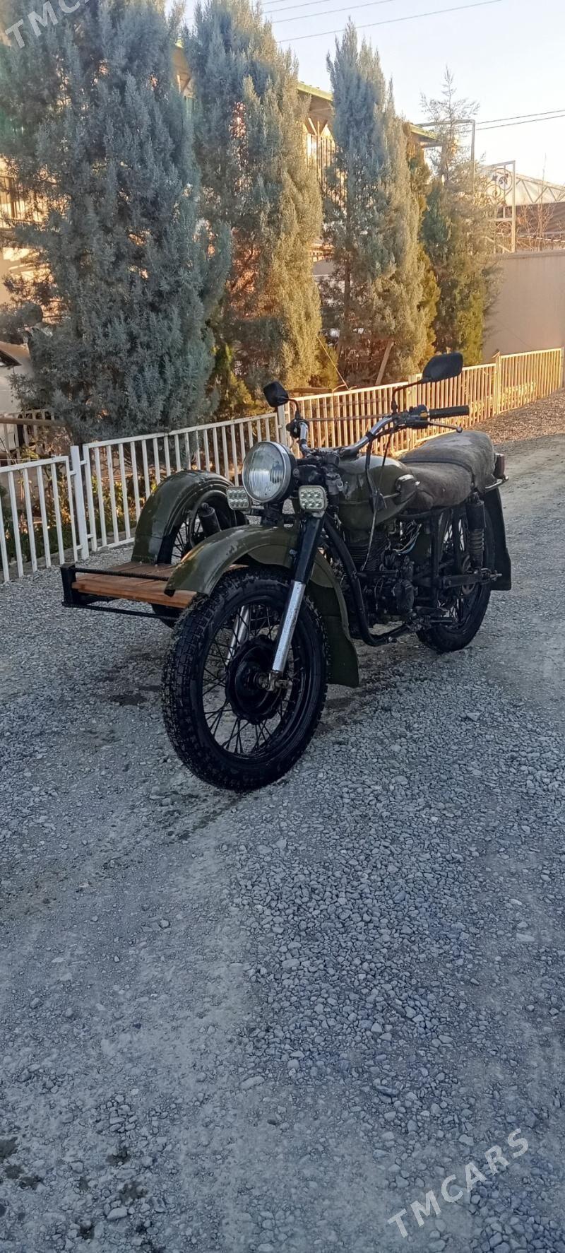 Ural 5557 2015 - 10 000 TMT - Бахарден - img 1