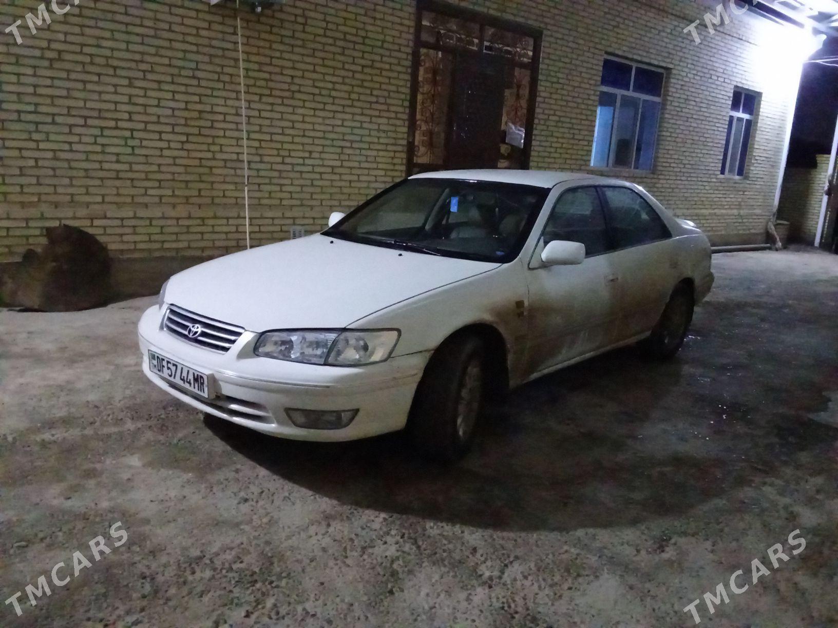 Toyota Camry 2000 - 136 000 TMT - Mary - img 1