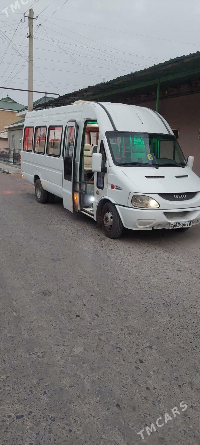 Iveco Daily 2006 - 30 000 TMT - Türkmenabat - img 1