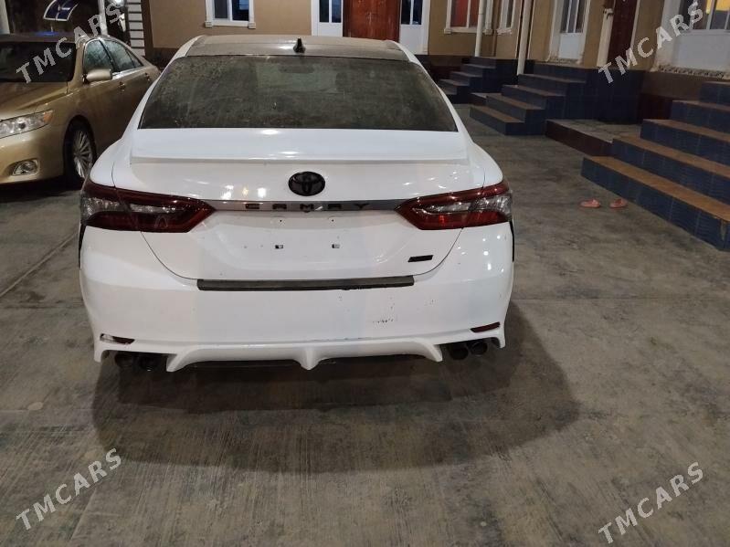 Toyota Camry 2022 - 315 000 TMT - Мары - img 1