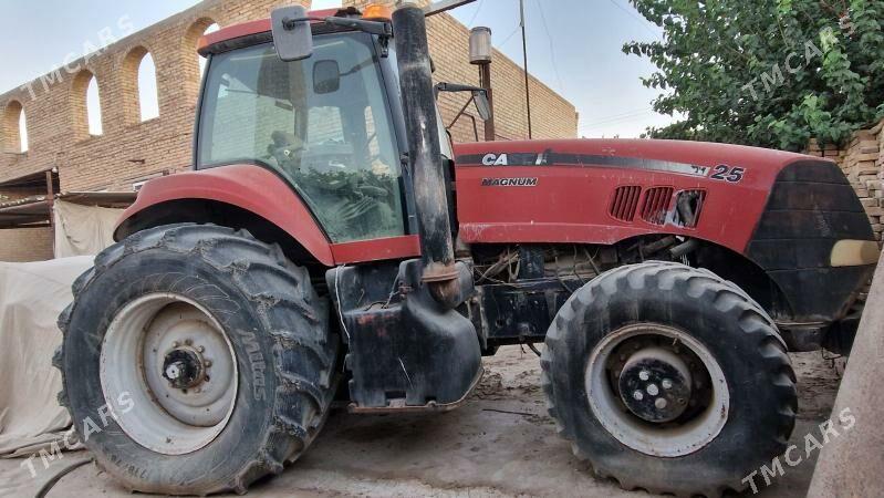 Case STX325 Accusteer 2009 - 280 000 TMT - Чарджоу - img 1