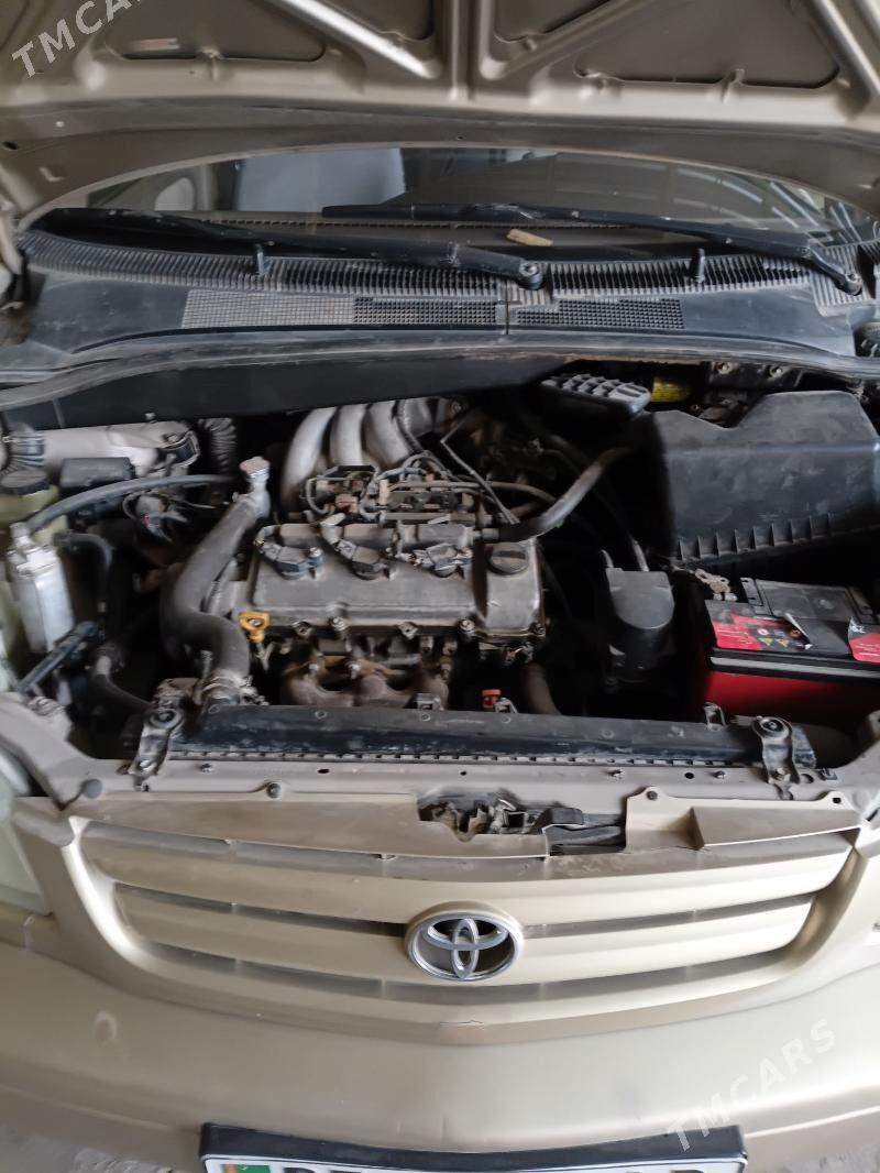 Toyota Sienna 2002 - 200 000 TMT - Dänew - img 1