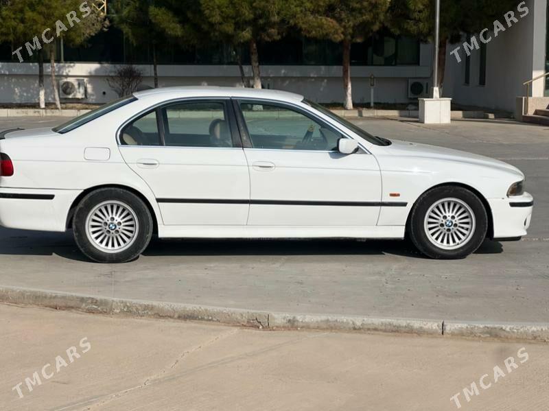 BMW E39 2000 - 90 000 TMT - Mary - img 1
