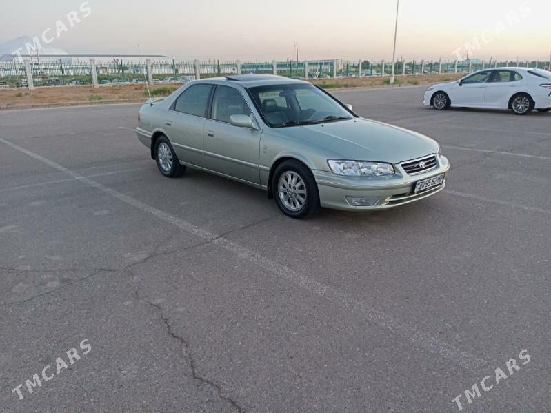 Toyota Camry 2000 - 240 000 TMT - Мары - img 1