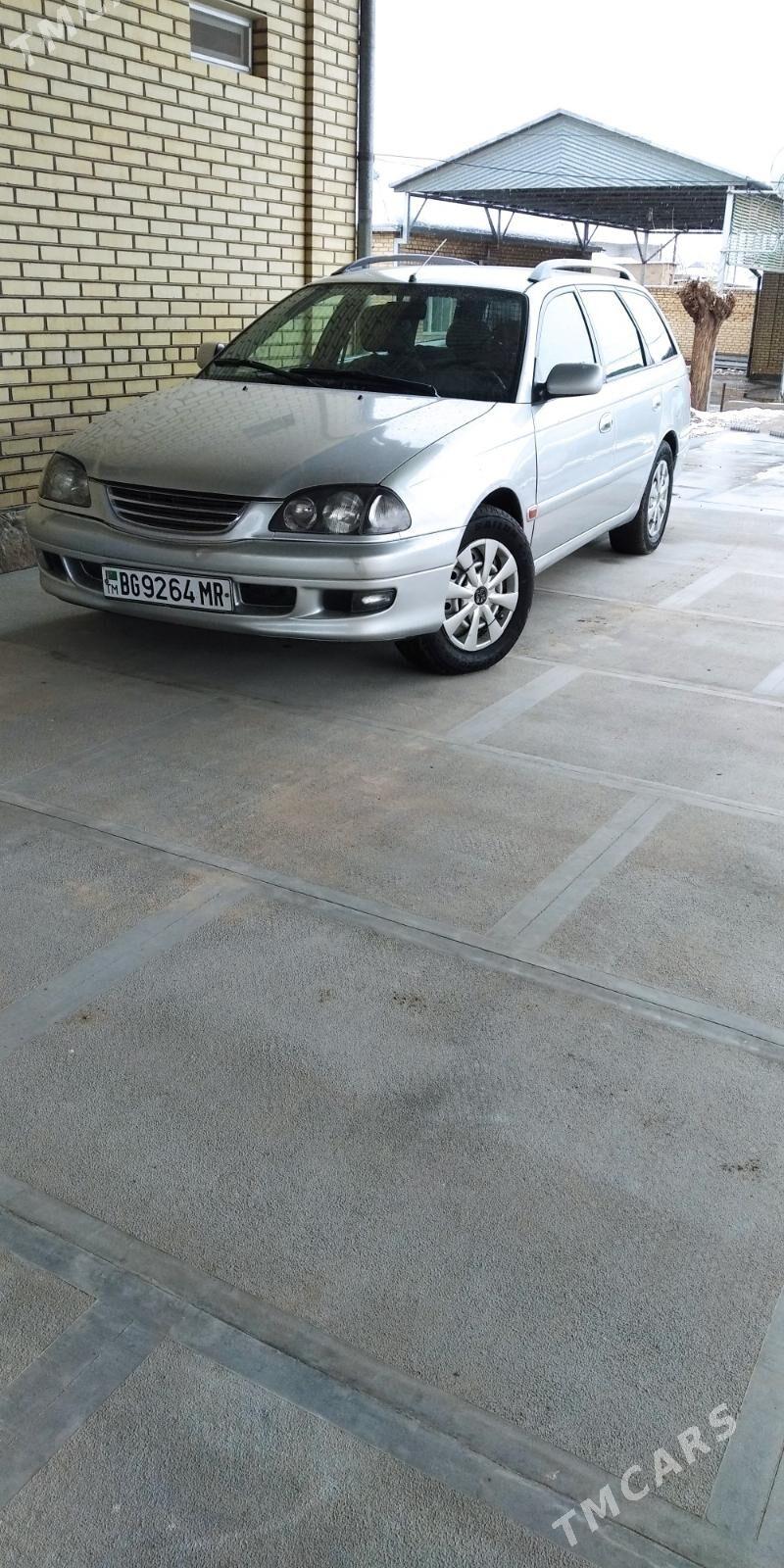 Toyota Avensis 2001 - 110 000 TMT - Мары - img 1