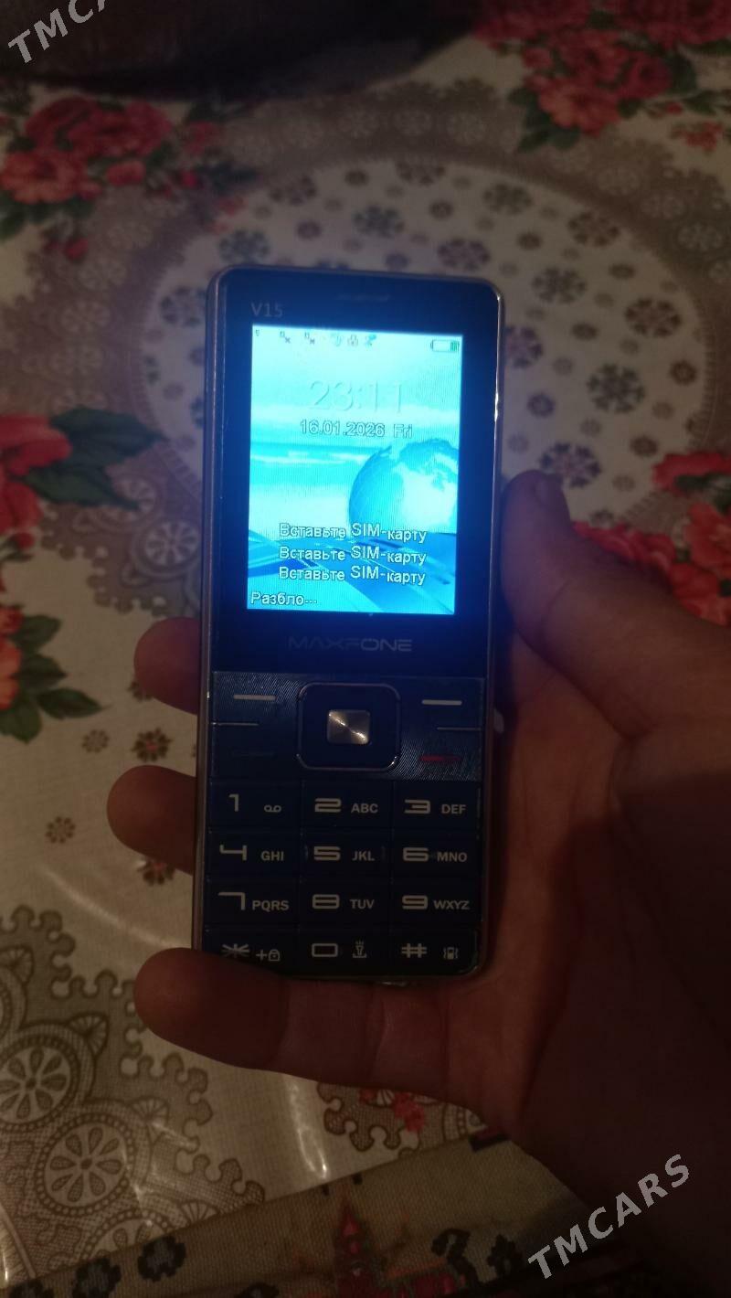 Maxfone v15 - Gurbansoltan Eje - img 1