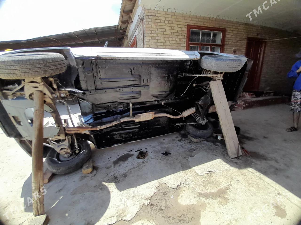 Lada 2107 2000 - 20 000 TMT - Чарджоу - img 1