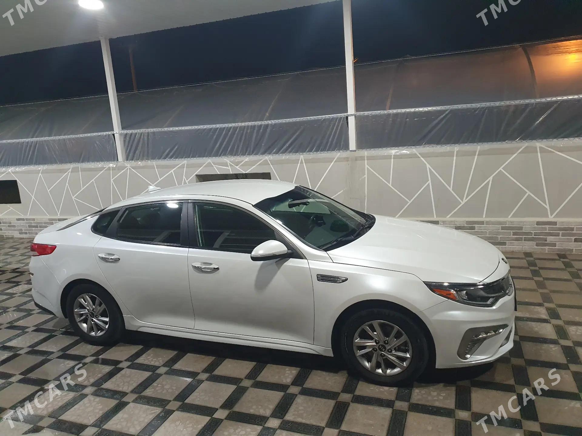 Kia Optima 2020 - 230 000 TMT - Ёлётен - img 1