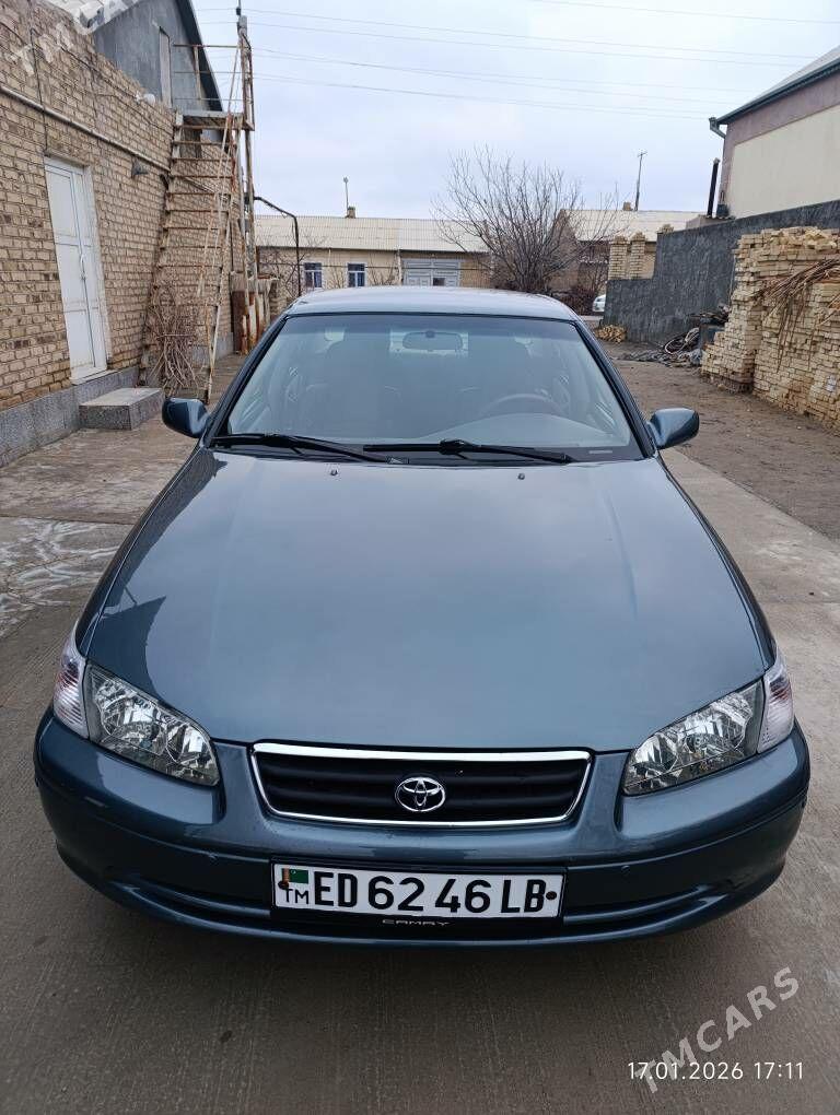 Toyota Camry 2001 - 160 000 TMT - Керки - img 1