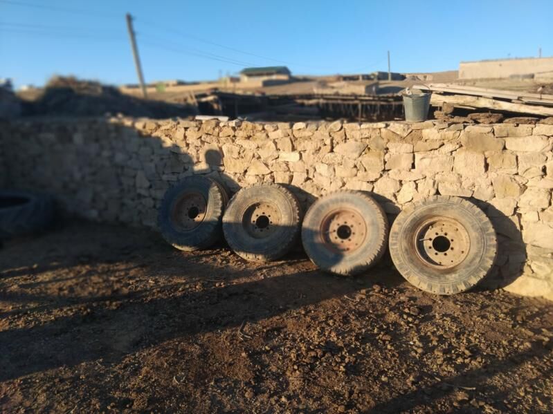 Traktor teker 4 000 TMT - Köýtendag - img 1