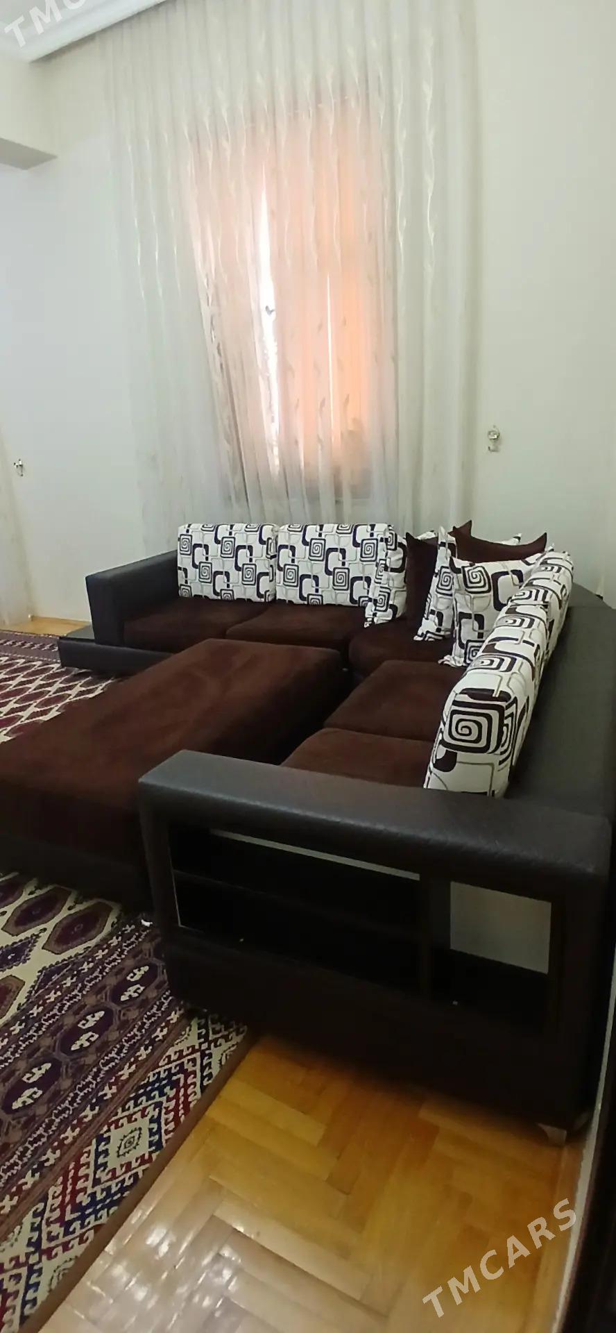 Diwan ugolok - Arçabil şaýoly - img 1