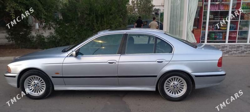 BMW 520 1998 - 90 000 TMT - Дашогуз - img 1