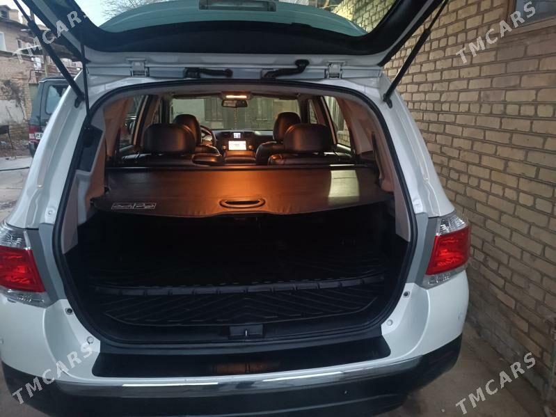 Toyota Highlander 2012 - 360 000 TMT - Türkmenabat - img 1
