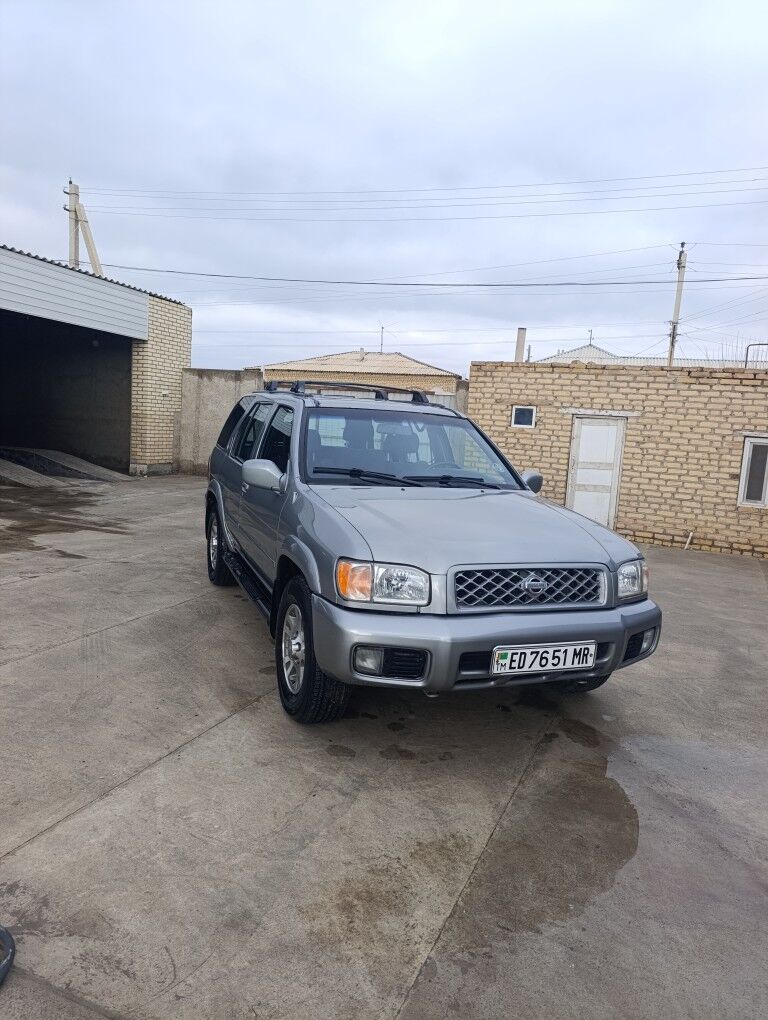 Nissan Pathfinder 2000 - 100 000 TMT - Mary - img 1