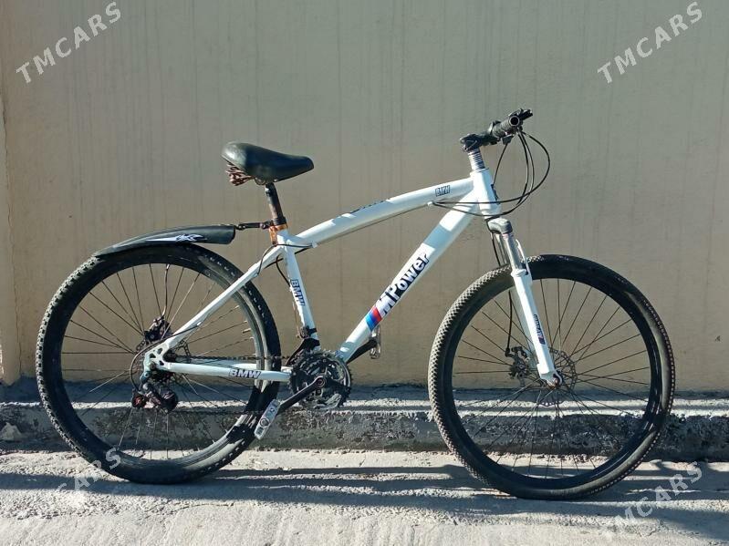 26lyk BMW tigir - Hitrowka - img 1