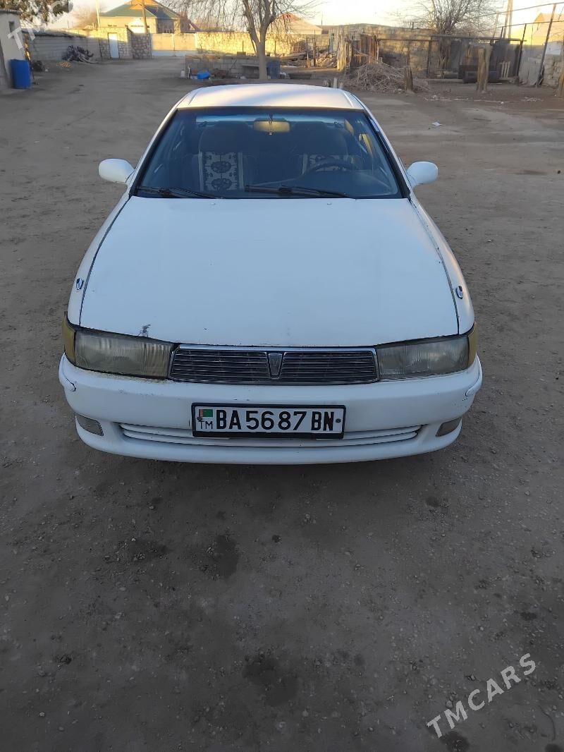Toyota Cresta 1992 - 26 000 TMT - Джебел - img 1