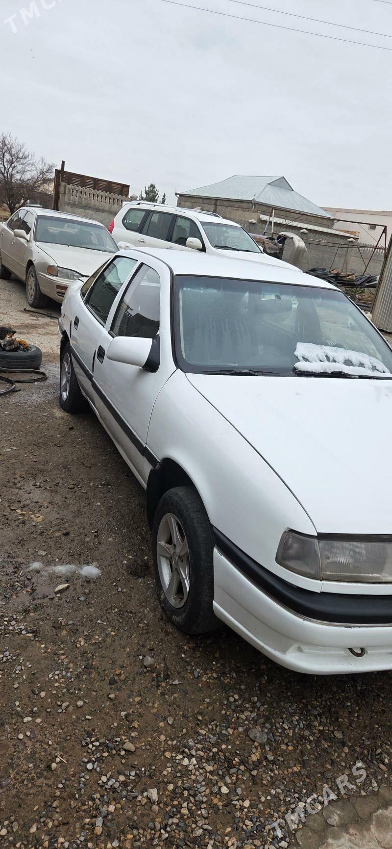 Opel Vectra 1994 - 38 000 TMT - Мары - img 1