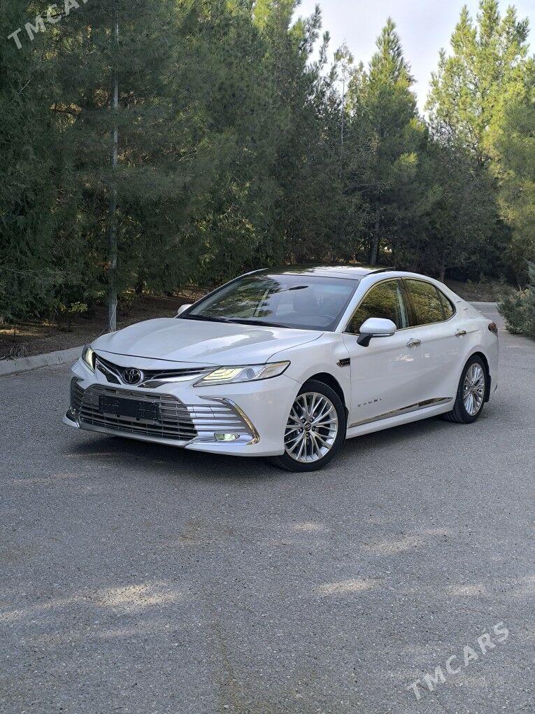Toyota Camry 2019 - 325 000 TMT - Bäherden - img 1