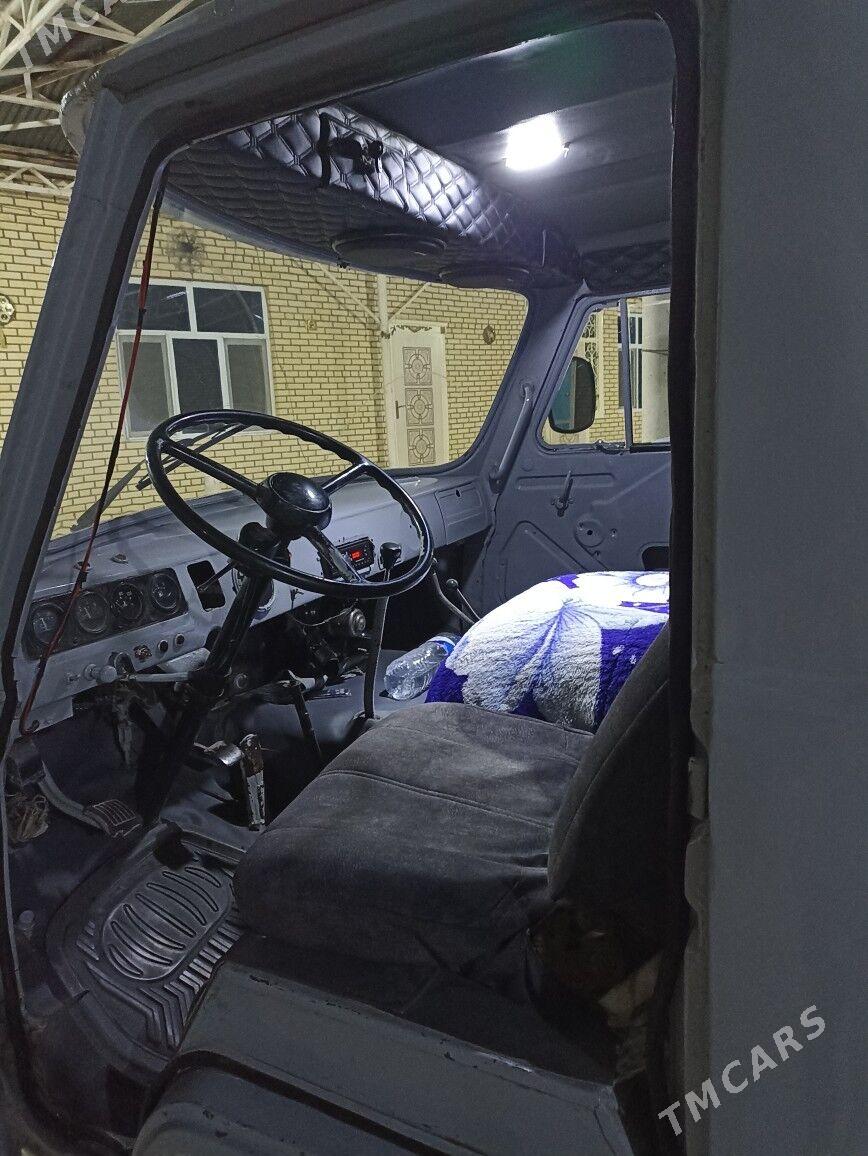 UAZ 452 1987 - 60 000 TMT - Мургап - img 1