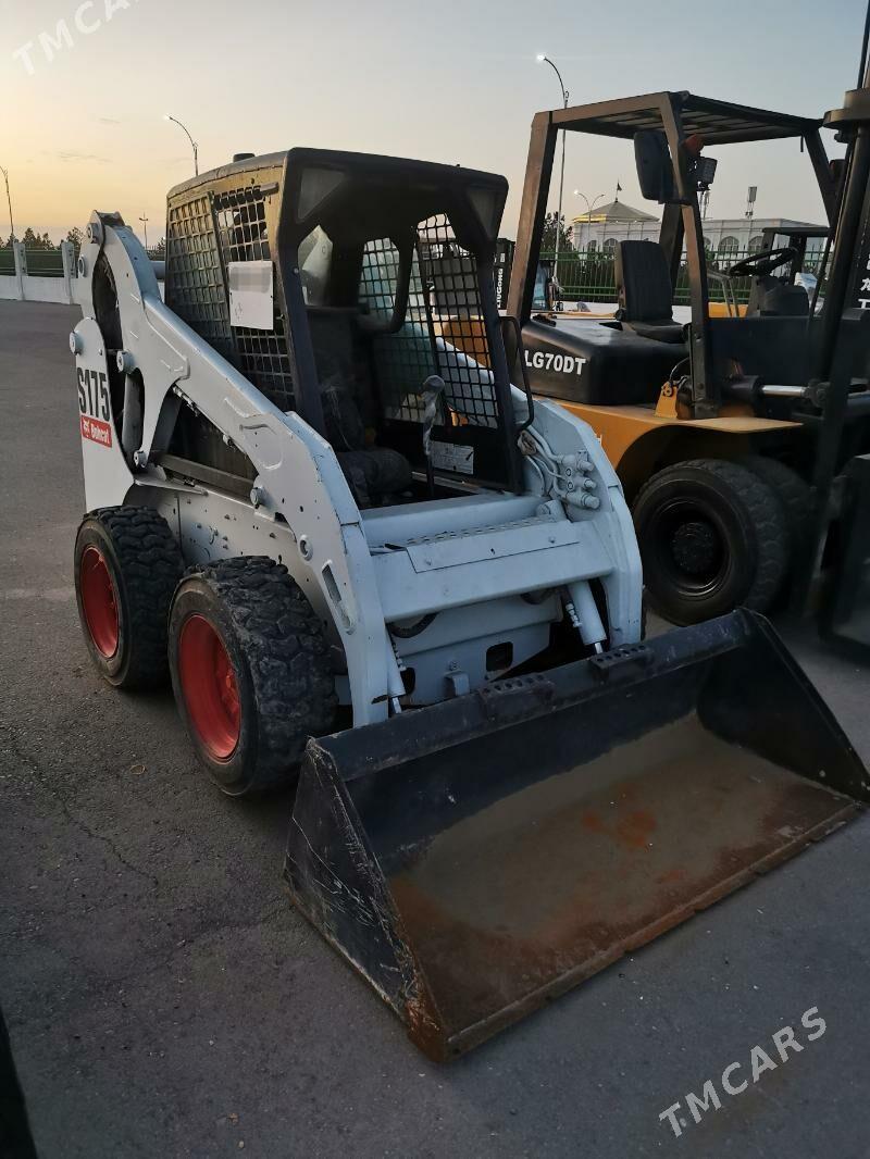 Bobcat S175 2011 - 150 000 TMT - "Алтын Асыр" Гундогар базары ( Толкучка) - img 1