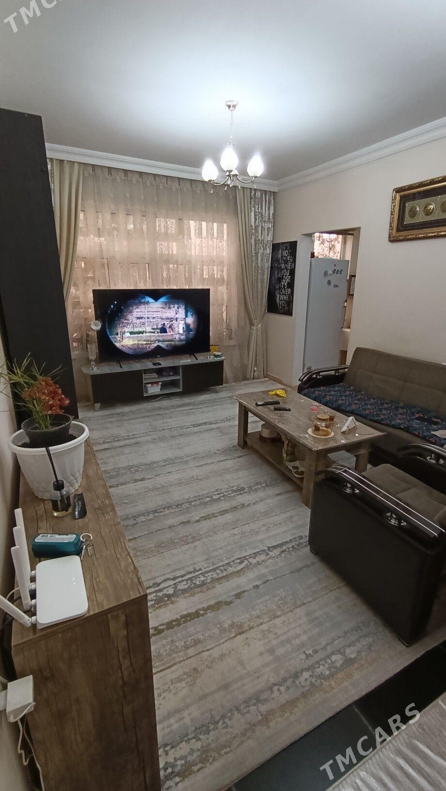 Мир 5 Аркачка 3+1 ком. - Мир 5 - img 1