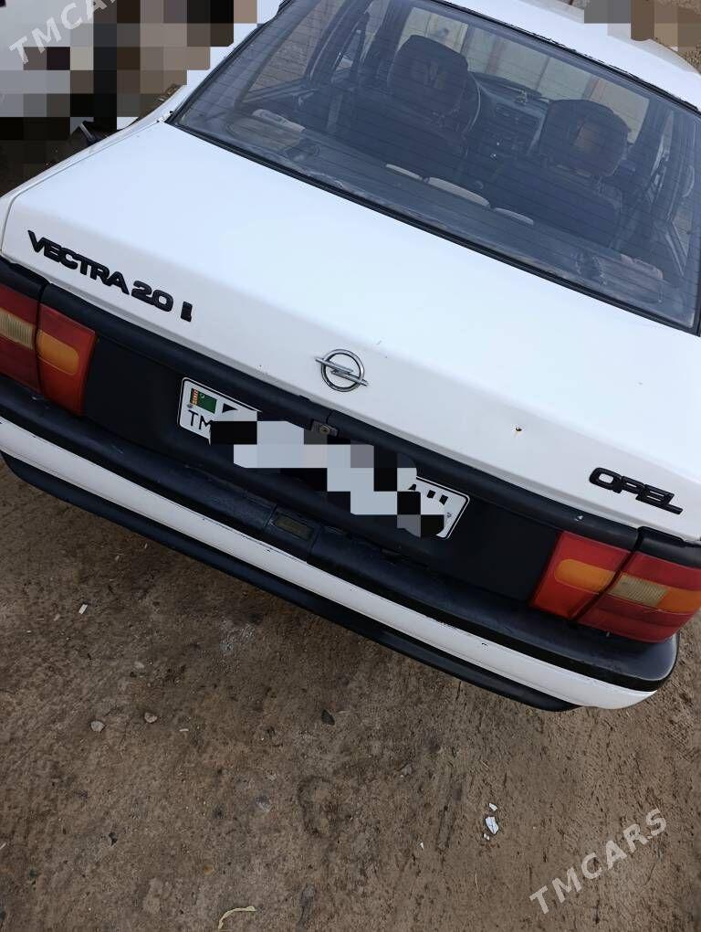 Opel Vectra 1990 - 24 000 TMT - Теджен - img 1