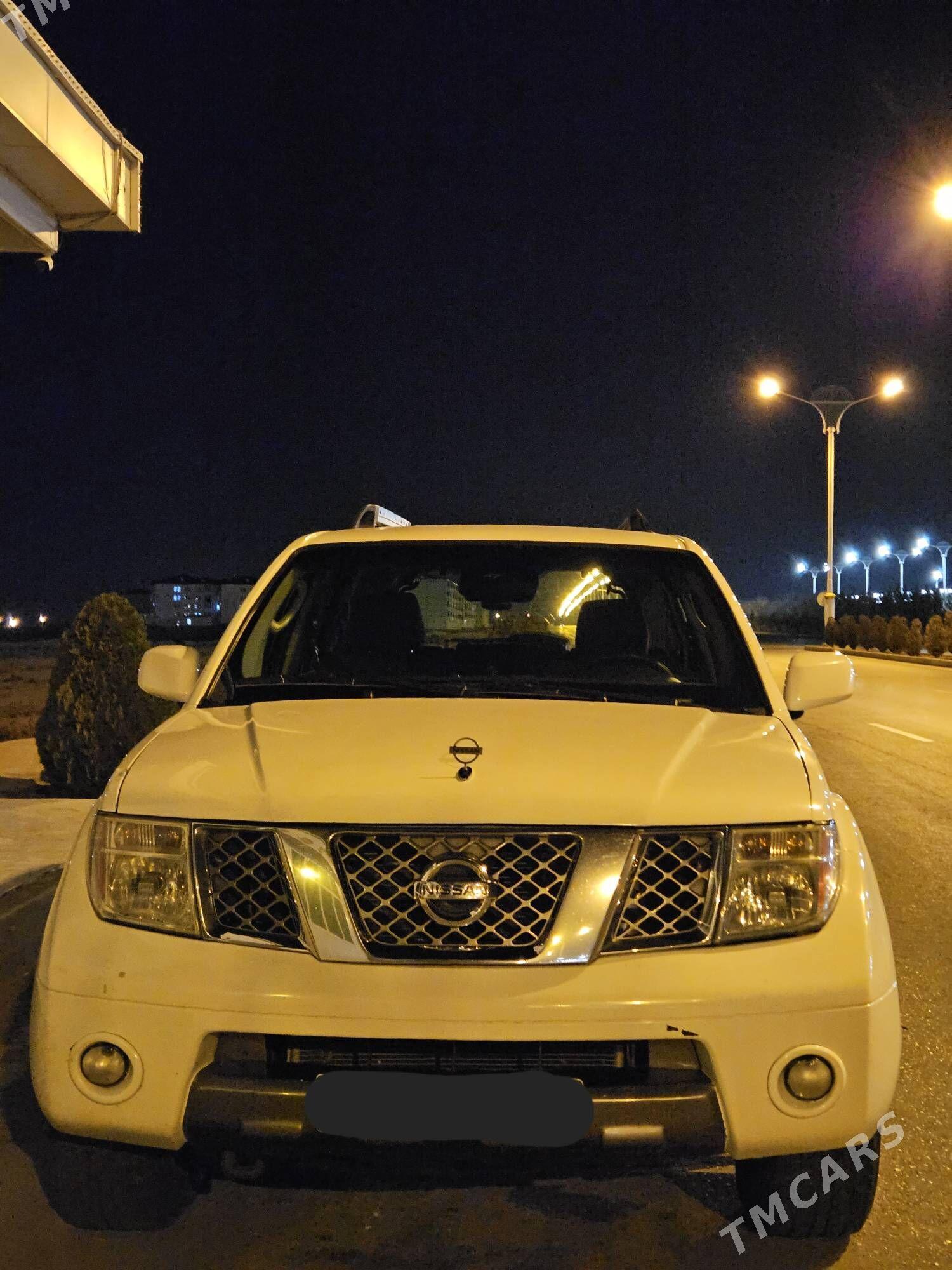 Nissan Pathfinder Armada 2006 - 160 000 TMT - Балканабат - img 1