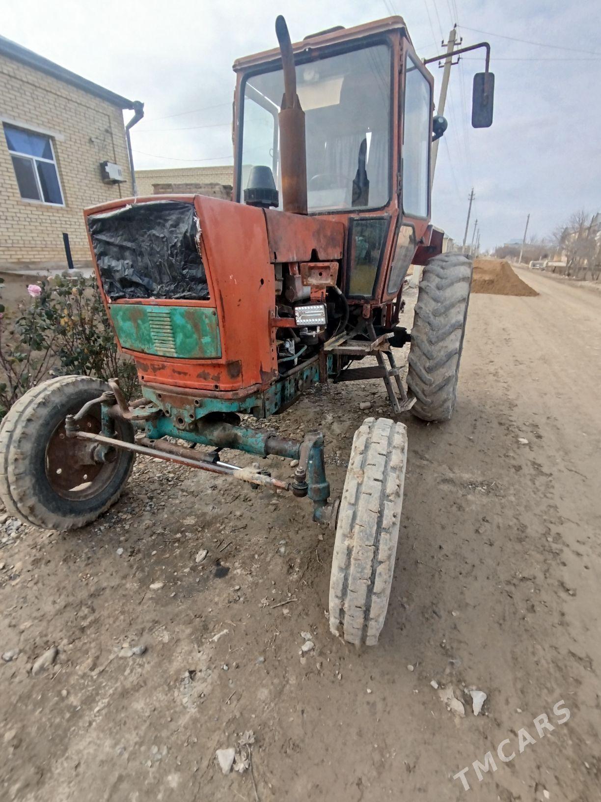 MTZ 80 1993 - 50 000 TMT - Wekilbazar - img 1