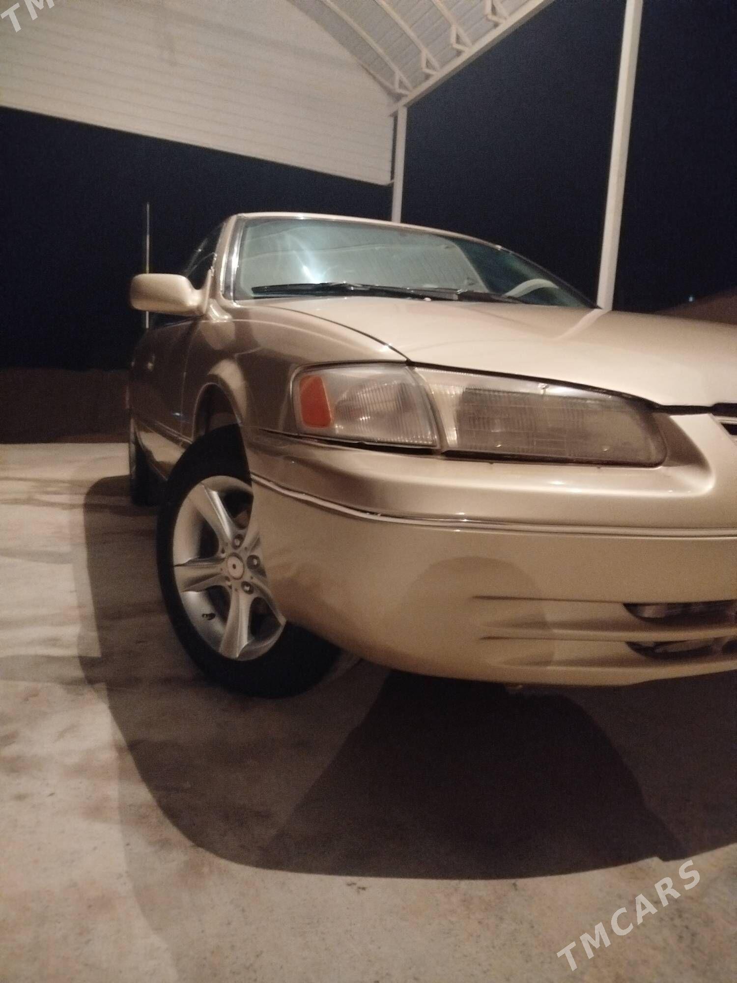 Toyota Camry 1998 - 145 000 TMT - Магданлы - img 1