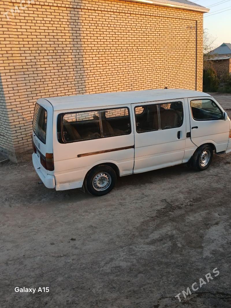 Toyota Hiace 1998 - 55 000 TMT - Туркменгала - img 1