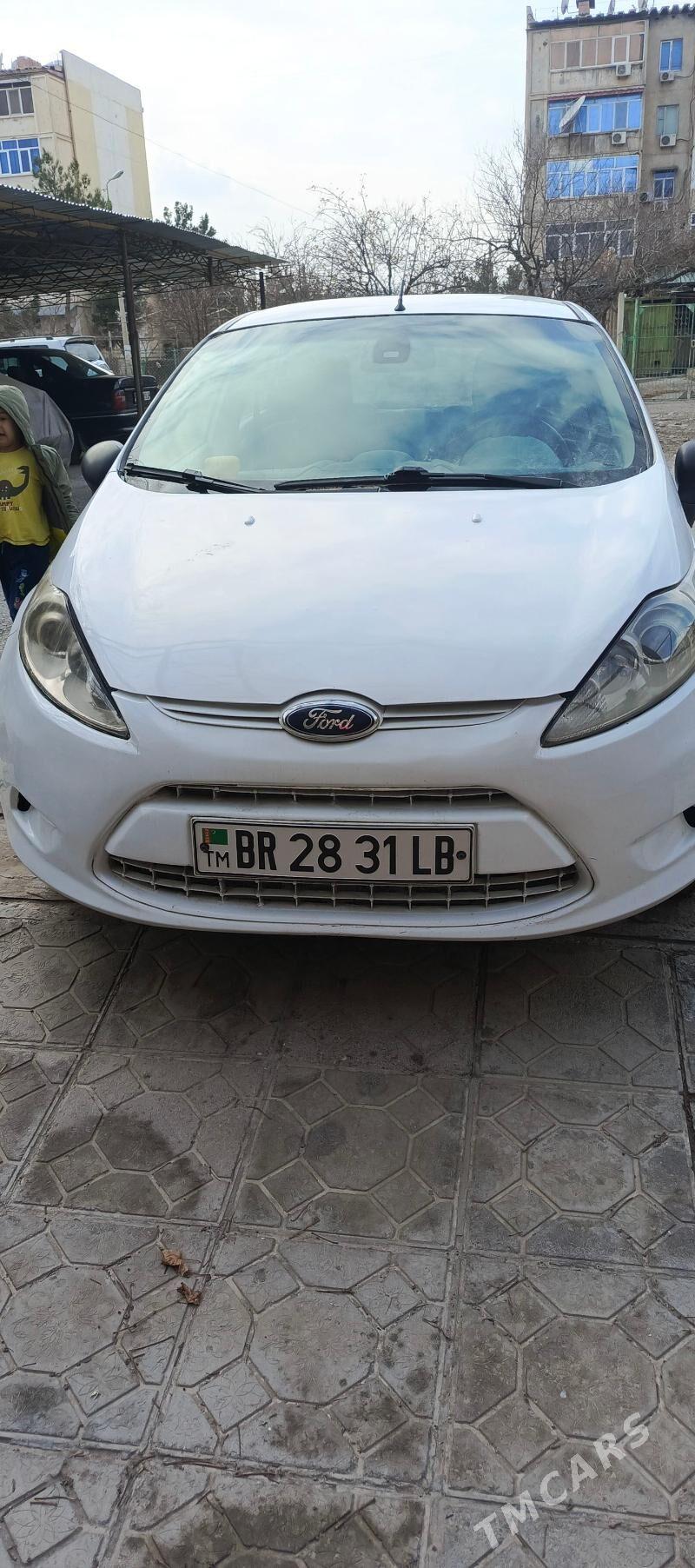 Ford Fiesta 2011 - 60 000 TMT - Türkmenabat - img 1