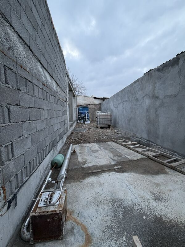 ЕРЕВАНСКАЯ КОРОБКА - Aşgabat - img 1