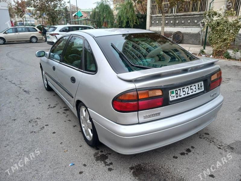 Renault Laguna 1 2001 - 40 000 TMT - 9 мкр - img 1