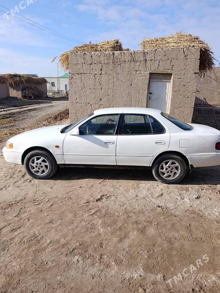 Toyota Camry 1996 - 100 000 TMT - Гурбансолтан Едже - img 1