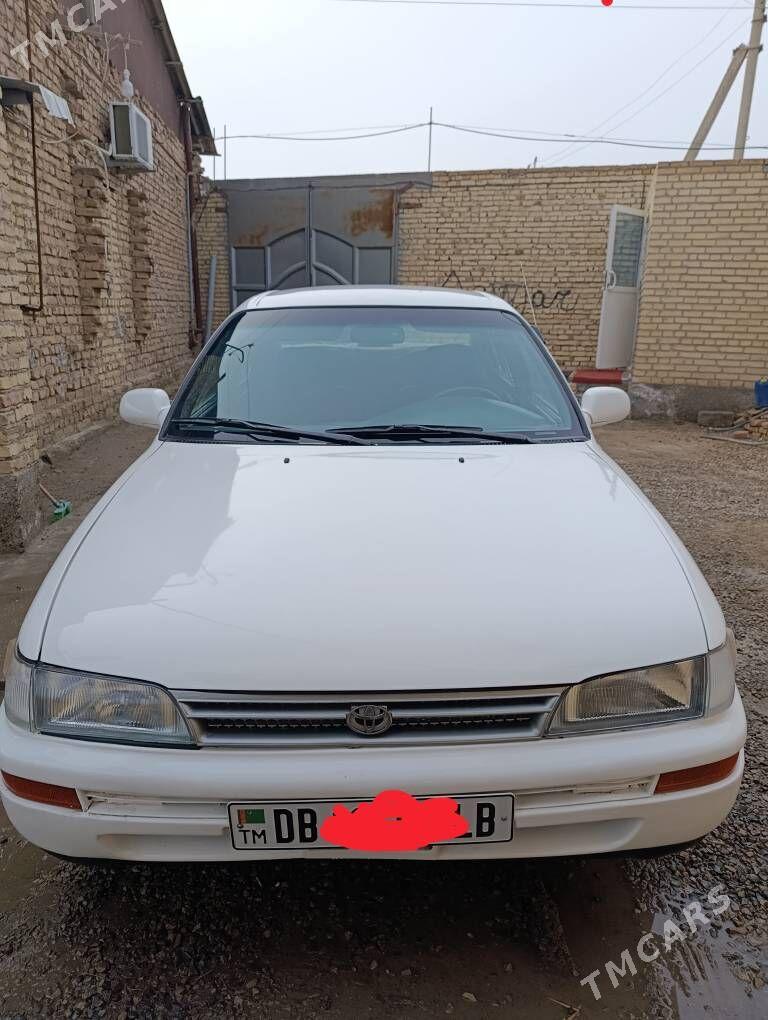 Toyota Corolla 1994 - 75 000 TMT - Türkmenabat - img 1