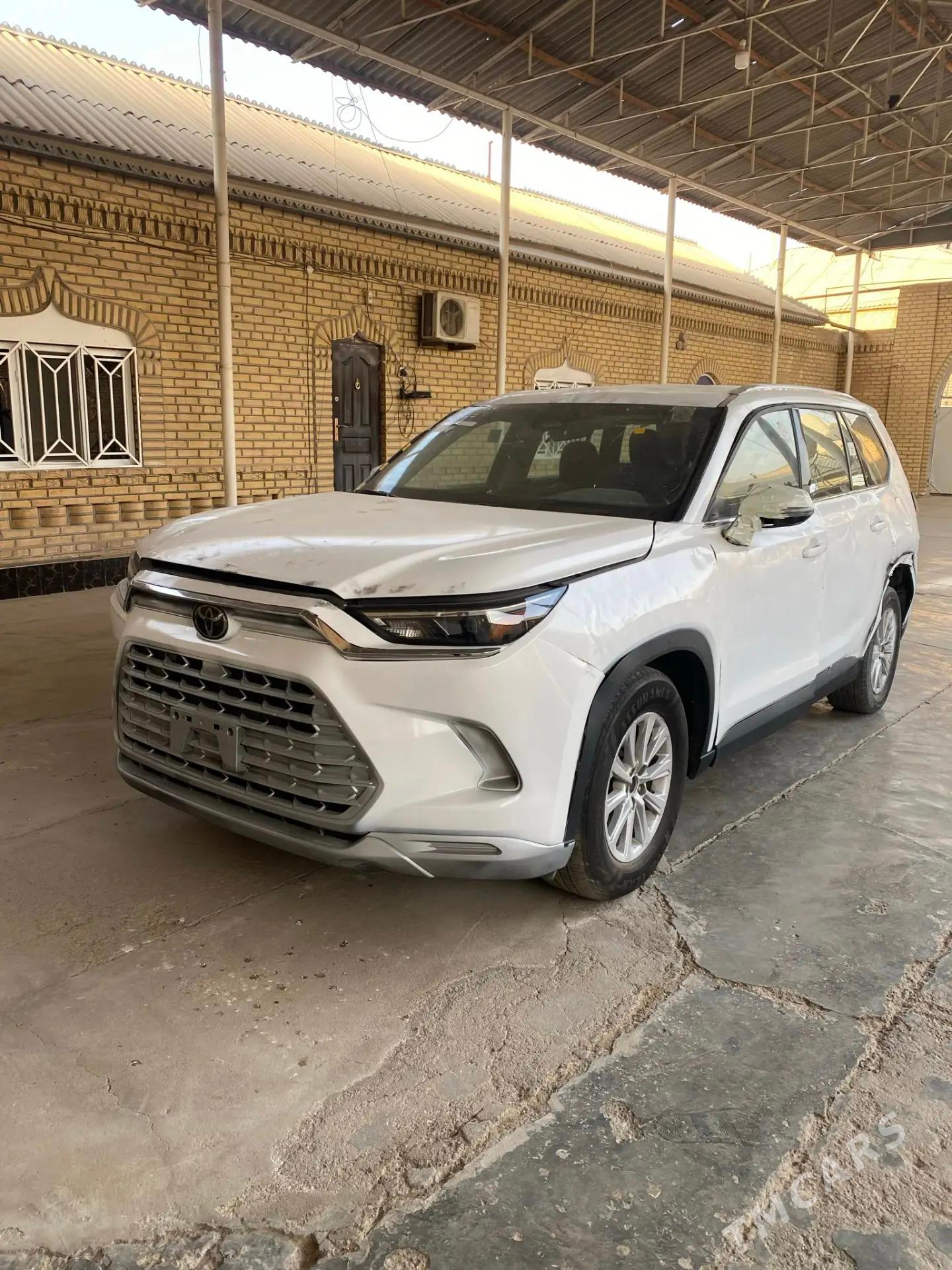 Toyota Grand Highlander 2024 - 430 000 TMT - Мары - img 1