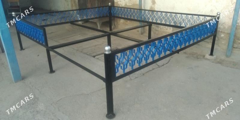 tapçan - Хитровка - img 1