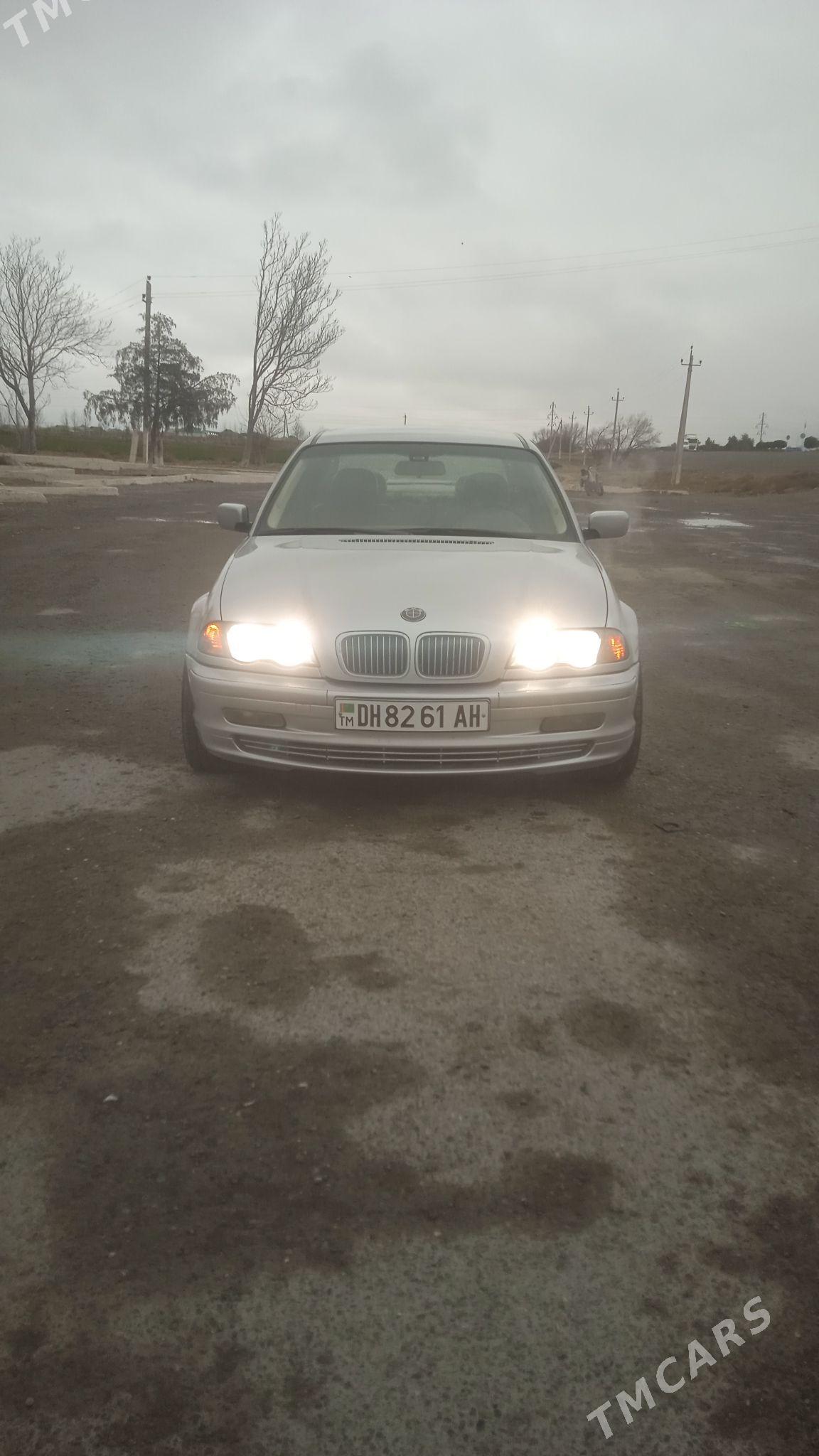 BMW E46 1999 - 80 000 TMT - Bäherden - img 1