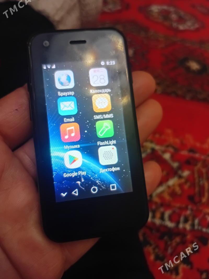 мини сматрфон - Gurbansoltan Eje - img 1