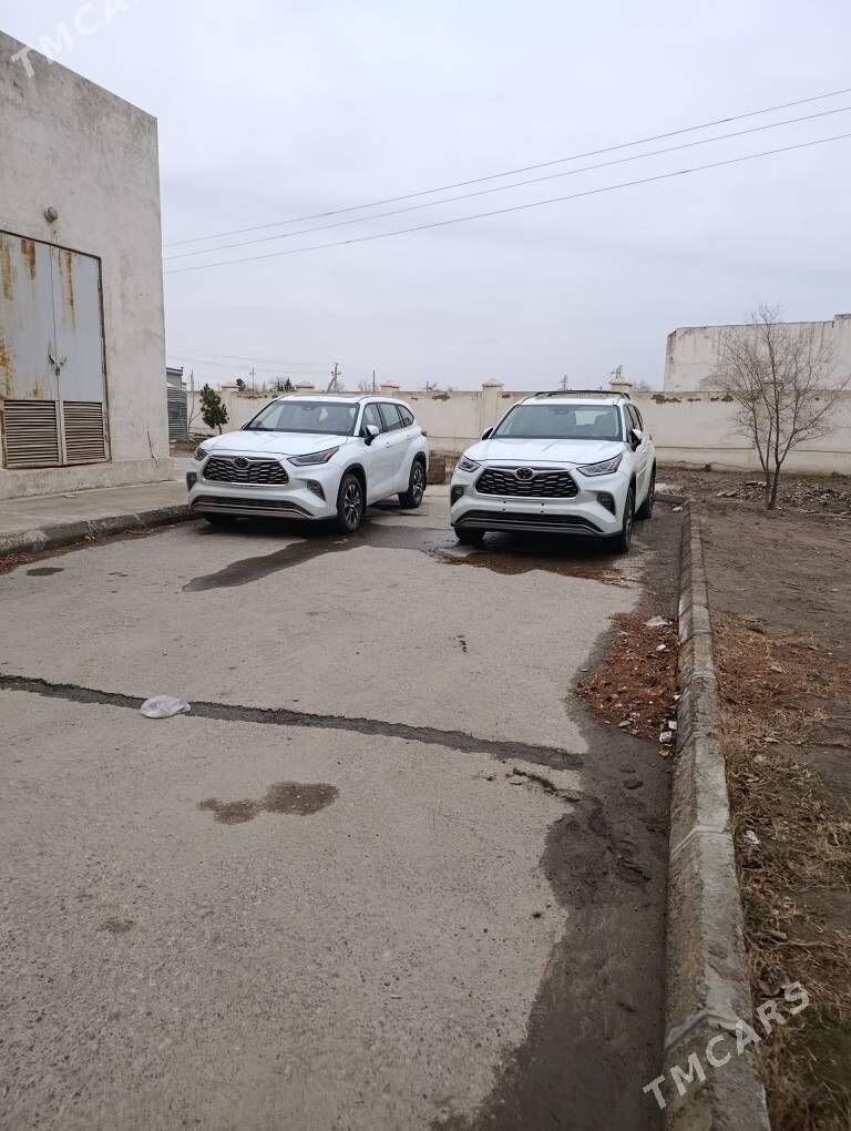 Toyota Highlander 2023 - 646 000 TMT - Mary - img 1