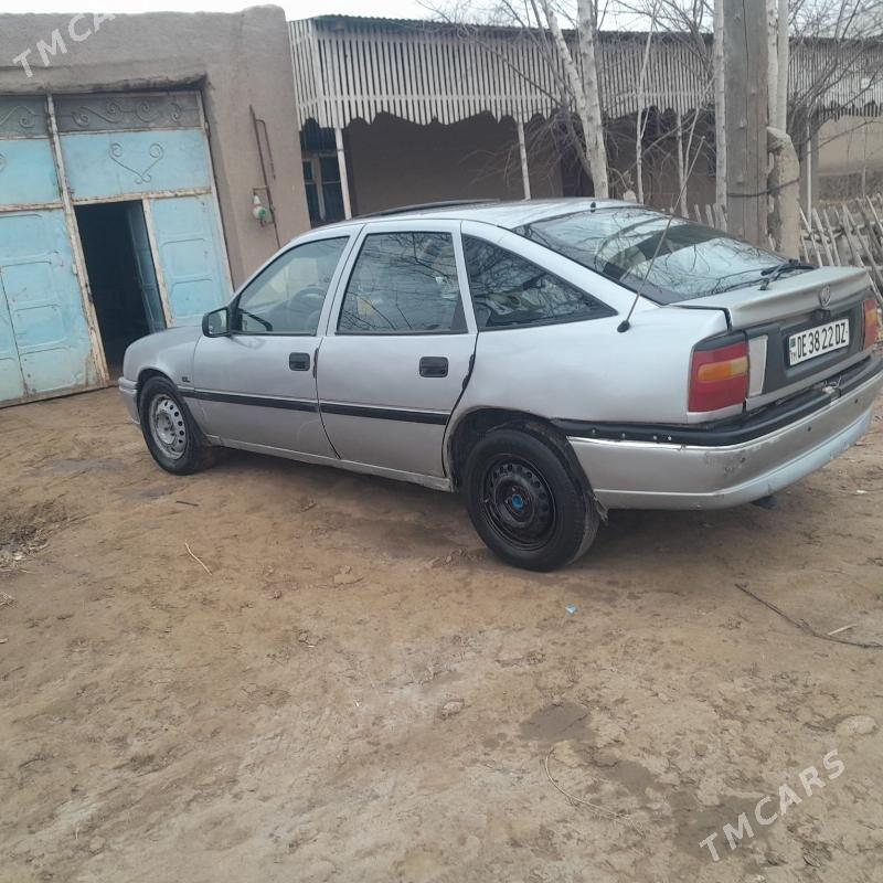 Opel Vectra 1993 - 20 000 TMT - етр. Туркменбаши - img 1