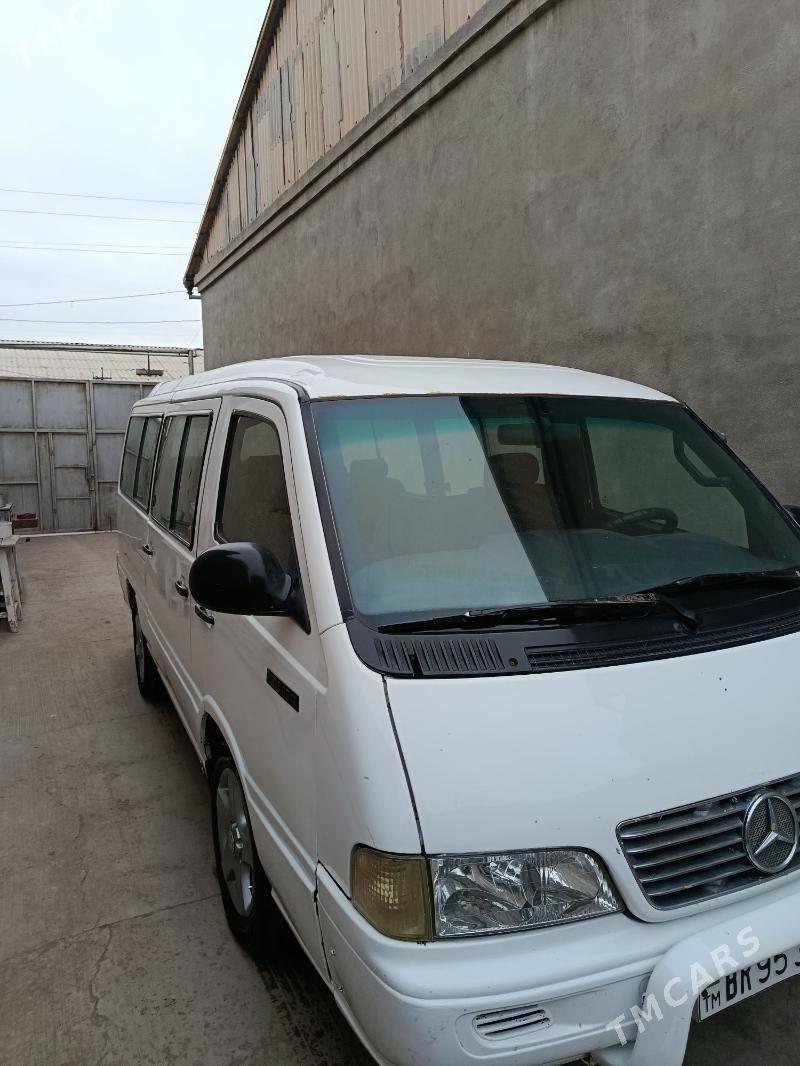 Mercedes-Benz Sprinter 2500 2001 - 80 000 TMT - Gurbansoltan Eje - img 1